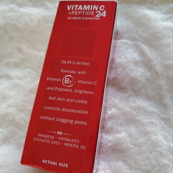 Olay Vitamin C + peptide 24 brightening serum - Picture 3 of 3